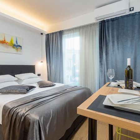 Studio Apartman Lilly With Private Parking In The Yard Of The House Pula Luaran gambar