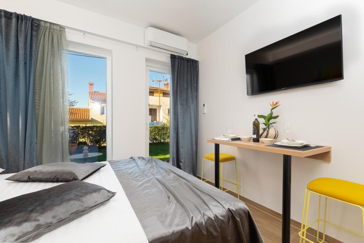 Studio Apartman Lilly With Private Parking In The Yard Of The House Pula Luaran gambar